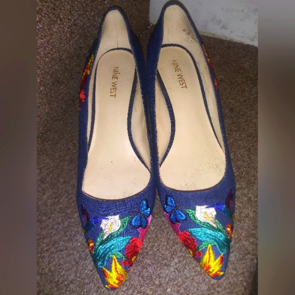 Beautiful Nine West Pumps